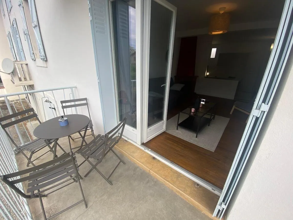 Fabuleux T3 ,85 m2 ,en résidence calme avec grand parking gratuit privé Saint-Gaudens  0*, Saint-Gaudens (Haute-Garonne) France